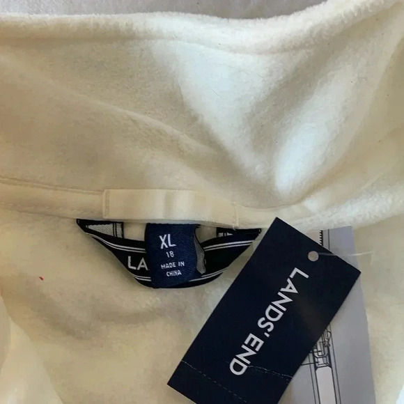 Lands end 1/2 half zip fleece pullover top sweatshirt NWT - Picture 3 of 3